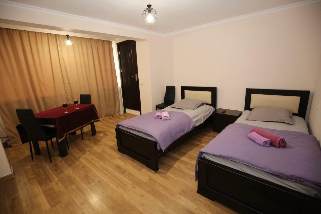 Guest House Zatika Тбілісі Екстер'єр фото